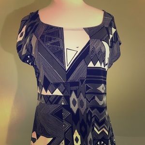 Susie in the City cap sleeved top.